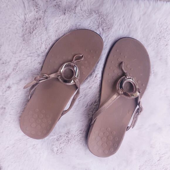 Vionic Karina Gold Accent Thong Sandal 11 - Picture 6 of 7